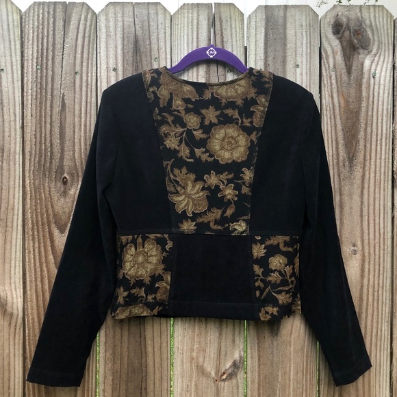 Vintage zip up floral print cropped jacket. - Picture 6 of 8